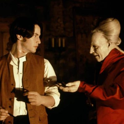 Prod DB © American Zoetrope - Columbia Pictures / DR
DRACULA (DRACULA) de Francis Ford Coppola 1992 USA
avec Keanu Reeves et Gary Oldman
vampire, demon, vieillard, tendre la main, mendier
d'aprs le roman de Bram Stoker